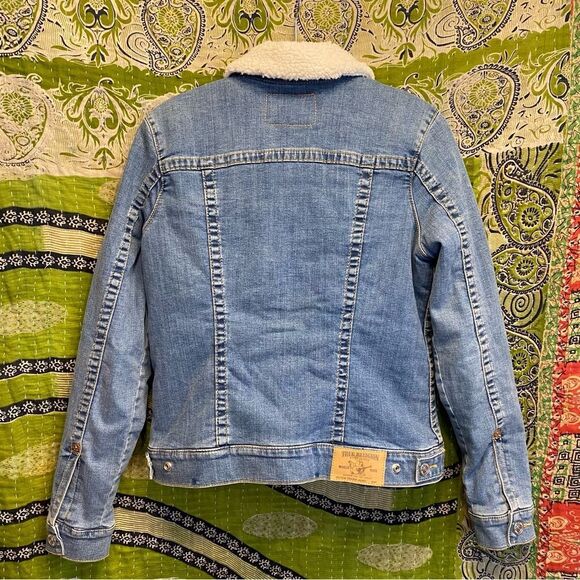 True Religion Deadstock Sherpa Lined Denim Trucker Jacket Size Large - Picture 6 of 15